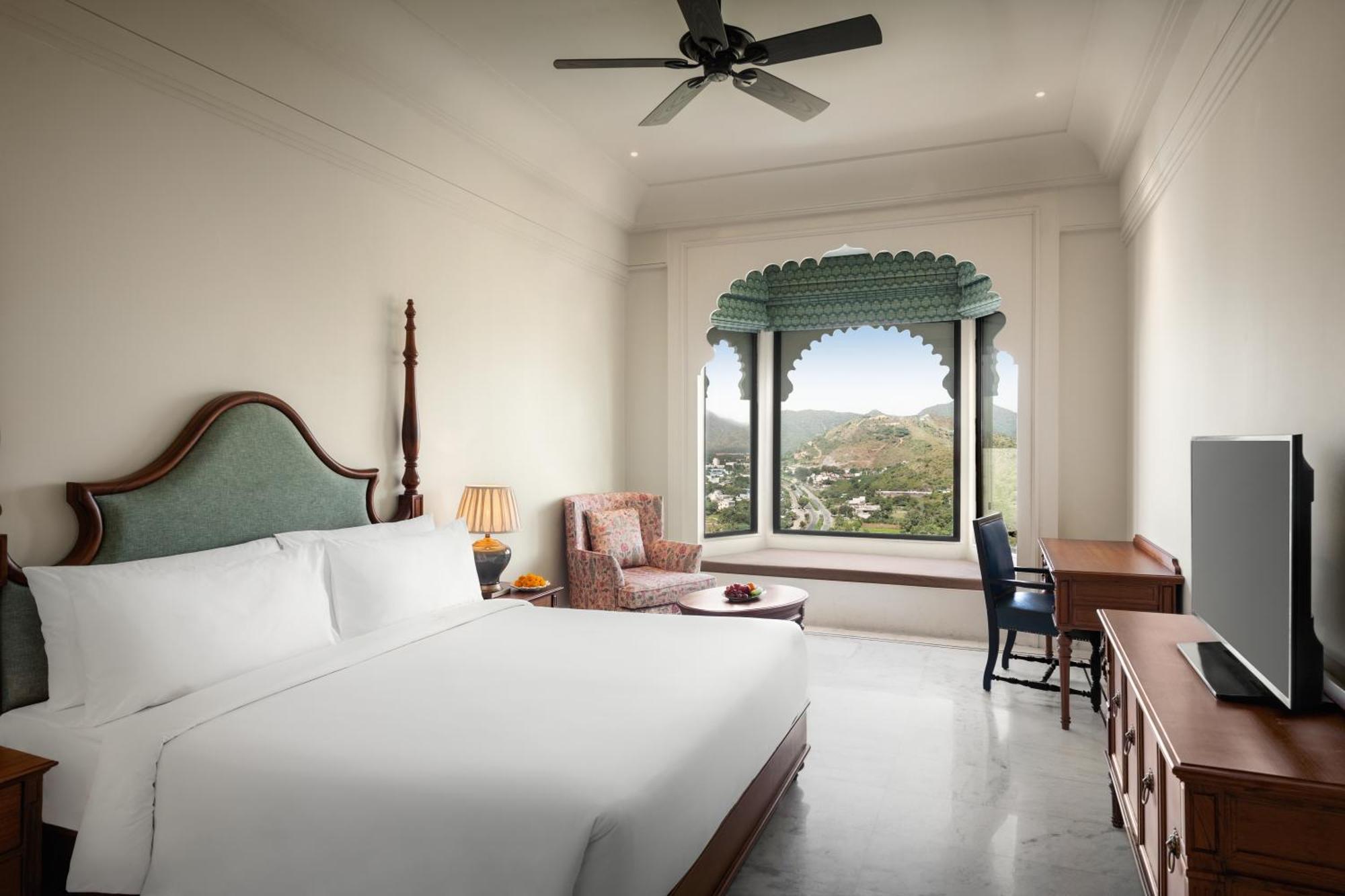 Bhairavgarh Palace Udaipur Eksteriør bilde