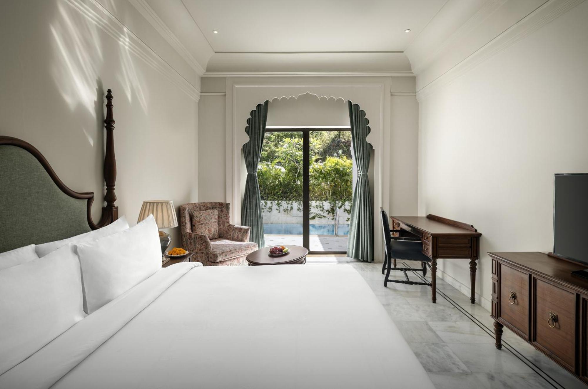 Bhairavgarh Palace Udaipur Eksteriør bilde