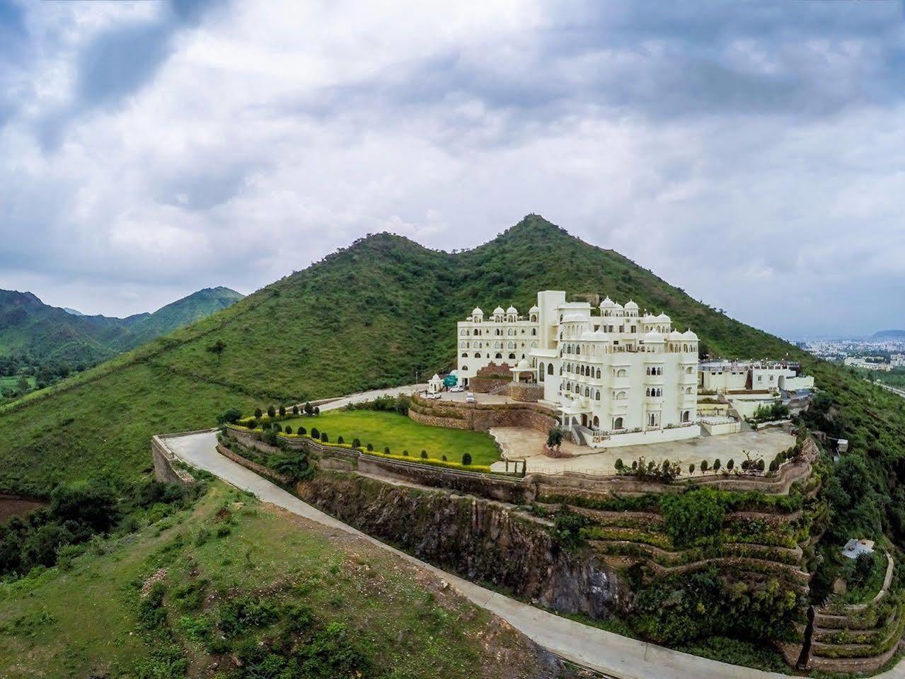 Bhairavgarh Palace Udaipur Eksteriør bilde